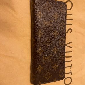 Louis Vuitton clemence